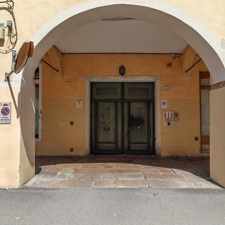 Casa Charleston In Palazzo Nobiliare Al Duomo Apartman Padova Kültér fotó