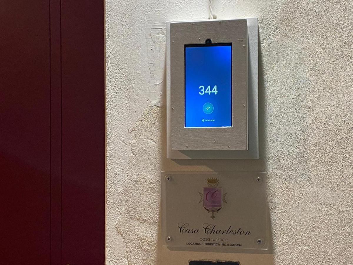 Casa Charleston In Palazzo Nobiliare Al Duomo Apartman Padova Kültér fotó